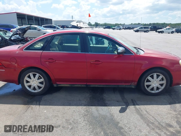 2007 Ford Five Hundred Limited with VIN 1FAHP25137G160084, listed as a IAAI auction lot 42504476 with 226,778 mi miles and . Bid and sale history available at DreamBid. Image 13.