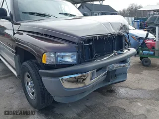 1998 Dodge Ram 1500 with VIN 3B7HF16Z9WM220840, listed as a IAAI auction lot 41595328 with 199,281 mi miles. Bid and sale history available at carsss.com. Image 18.