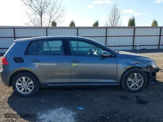 2015 Volkswagen Golf TSI SEL with VIN 3VW217AU1FM095204, listed as a IAAI auction lot 41970297 with 96,338 mi miles. Bid and sale history available at carsss.com. Image 13.