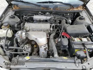 2001 Toyota Camry CE z VIN 4T1BG22KX1U085868, wystawiony jako Copart lot #58100375 z przebiegiem 122 886 mil mil oraz Szkoda całkowita • Salvage title. Historia ofert i sprzedaży dostępna na DreamBid. Obrazek 11.