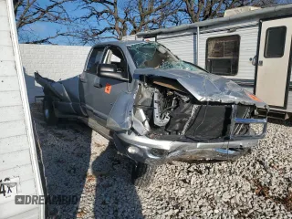 2004 Dodge 3500 ST with VIN 3D3MU48C64G198085, listed as a Copart auction lot 80020954 with 48,472 mi miles and Non repairable. Bid and sale history available at DreamBid. Image 4.