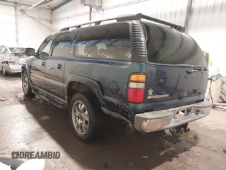 2005 Chevrolet Suburban Z71 with VIN 3GNFK16Z15G279856, listed as a IAAI auction lot 41605091 with 226,136 mi miles and . Bid and sale history available at DreamBid. Image 3.