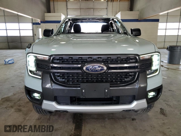 2024 Ford Ranger XLT with VIN 1FTER4HH0RLE39367, listed as a Copart auction lot 43807975 with 2,217 mi miles and Salvage Title. Bid and sale history available at carsss.com. Image 5.