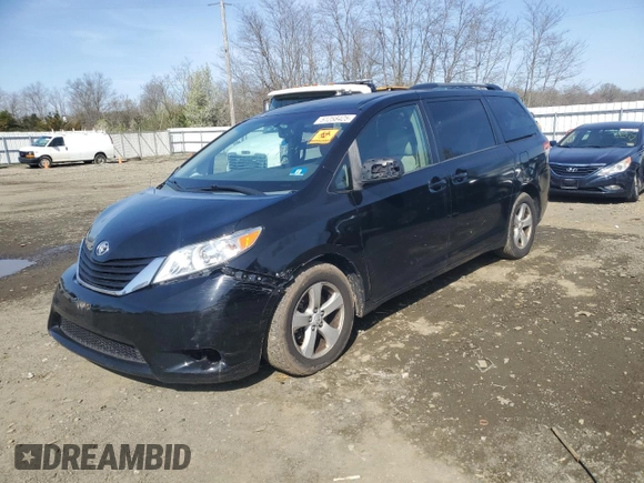 2011 Toyota Sienna LE AAS with VIN 5TDKK3DC5BS103911, listed as a Copart auction lot 51258425 with 202,099 mi miles and Salvage Title. Bid and sale history available at carsss.com. Image 1.