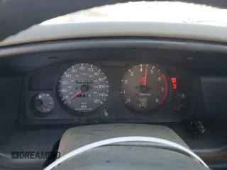 1997 Infiniti QX4 z VIN JNRAR05Y4VW015288, wystawiony jako Copart lot #48034505 z przebiegiem 289 030 mil mil oraz Szkoda całkowita • Salvage title. Historia ofert i sprzedaży dostępna na DreamBid. Obrazek 9.