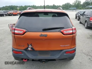 2015 Jeep Cherokee Trailhawk с VIN 1C4PJMBS6FW501367, выставлен на аукционе Copart как лот 59855355 с пробегом 113 711 миль миль и Списание • Salvage title. История ставок и продаж доступна на DreamBid. Изображение 6.