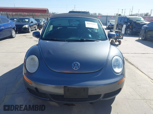 2006 Volkswagen Beetle z VIN 3VWRF31Y96M332050, wystawiony jako IAAI lot #41232267 z przebiegiem 83 450 mil mil oraz . Historia ofert i sprzedaży dostępna na DreamBid. Obrazek 12.