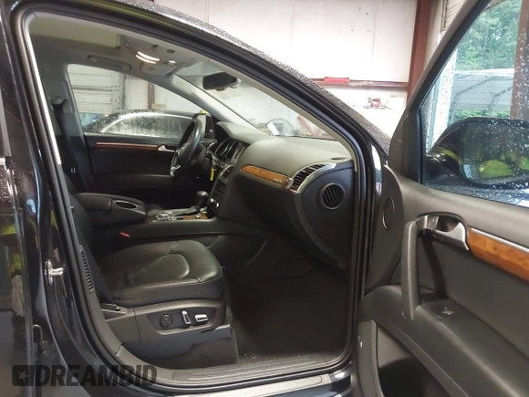 2014 Audi Q7 Premium Plus with VIN WA1LGAFE7ED003294, listed as a IAAI auction lot 42318454 with 113,719 mi miles and . Bid and sale history available at DreamBid. Image 5.