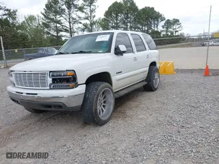 2003 Chevrolet Tahoe LS with VIN 1GNEC13Z73R126800, listed as a IAAI auction lot 41848636 with 267,234 mi miles. Bid and sale history available at carsss.com. Image 2.