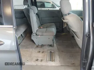 2007 Honda Odyssey EX with VIN 5FNRL38417B054717, listed as a IAAI auction lot 41955733 with 157,076 mi miles. Bid and sale history available at carsss.com. Image 8.