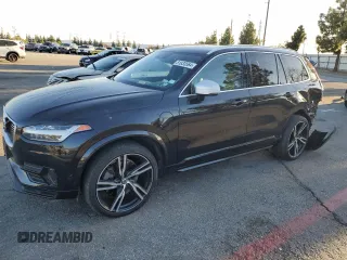 2017 Volvo XC90 R-Design with VIN YV4BC0PM6H1144115, listed as a Copart auction lot 81833564 with 85,076 mi miles and Salvage Title. Bid and sale history available at carsss.com. Image 1.