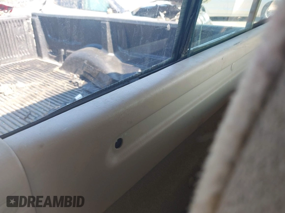 2000 Ford F-150 XL with VIN 1FTZF1720YNB20382, listed as a IAAI auction lot 42613663 with Not provided miles and . Bid and sale history available at DreamBid. Image 8.