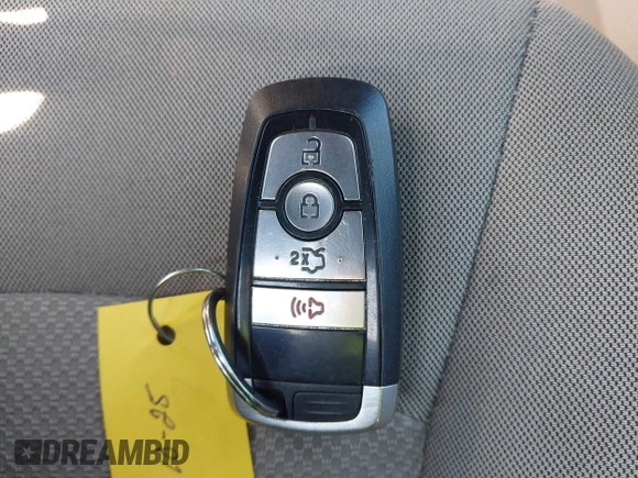 2019 Ford Fusion SE with VIN 3FA6P0HD1KR267041, listed as a IAAI auction lot 41591062 with 29,047 mi miles. Bid and sale history available at carsss.com. Image 11.