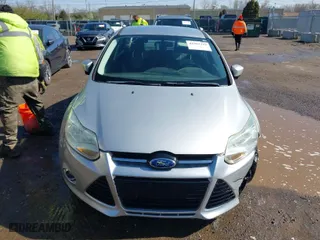 2012 Ford Focus SE with VIN 1FAHP3F2XCL152921, listed as a IAAI auction lot 41962319 with 149,910 mi miles. Bid and sale history available at carsss.com. Image 12.
