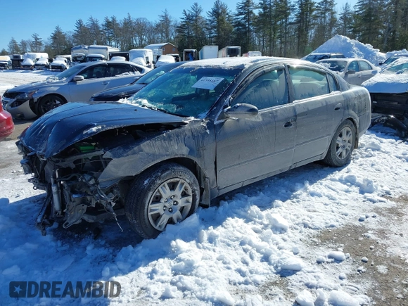 2005 Nissan Altima S z VIN 1N4AL11D75C956459, wystawiony jako IAAI lot #41595187 z przebiegiem Nie podano mil oraz . Historia ofert i sprzedaży dostępna na DreamBid. Obrazek 2.