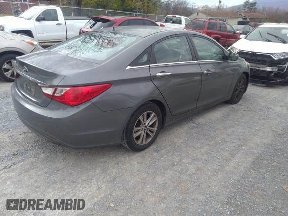2013 Hyundai Sonata GLS with VIN 5NPEB4AC8DH770164, listed as a IAAI auction lot 40880615 with 168,511 mi miles and . Bid and sale history available at carsss.com. Image 4.