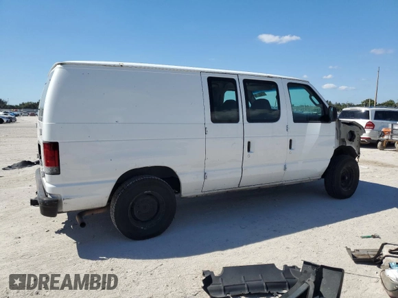 2008 Ford Econoline Cargo Commercial with VIN 1FTNE14W98DB42024, listed as a Copart auction lot 45402915 with 3,667,887 mi miles and Salvage Title. Bid and sale history available at carsss.com. Image 3.