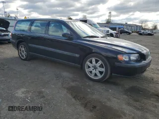 2004 Volvo V70 with VIN YV1SW59V842395259, listed as a Copart auction lot 52301795 with 213,776 mi miles and Salvage Title. Bid and sale history available at carsss.com. Image 4.