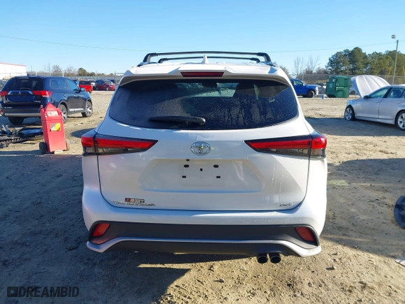2022 Toyota Highlander XSE with VIN 5TDLZRAH5NS113040, listed as a IAAI auction lot 41231158 with 94,048 mi miles. Bid and sale history available at carsss.com. Image 17.