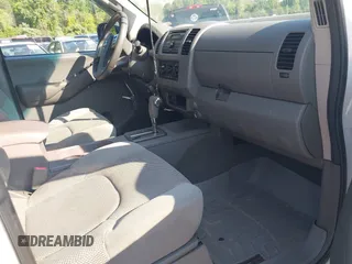 2008 Nissan Frontier LE с VIN 1N6AD07W38C447822, выставлен на аукционе IAAI как лот 42843211 с пробегом 233 563 миль миль и . История ставок и продаж доступна на DreamBid. Изображение 5.