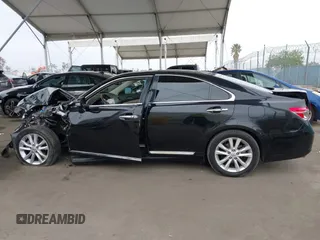 2010 Lexus ES with VIN JTHBK1EG0A2364115, listed as a IAAI auction lot 42104503 with 90,755 mi miles. Bid and sale history available at carsss.com. Image 13.