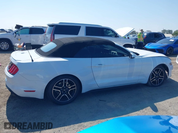 2020 Ford Mustang EcoBoost z VIN 1FATP8UH0L5105965, wystawiony jako IAAI lot #42475841 z przebiegiem 68 999 mil mil oraz . Historia ofert i sprzedaży dostępna na DreamBid. Obrazek 14.