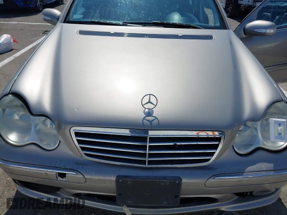 2006 Mercedes-Benz C 230 Sport с VIN WDBRF52H36E022719, выставлен на аукционе IAAI как лот 42592084 с пробегом 128 795 миль миль и . История ставок и продаж доступна на DreamBid. Изображение 10.