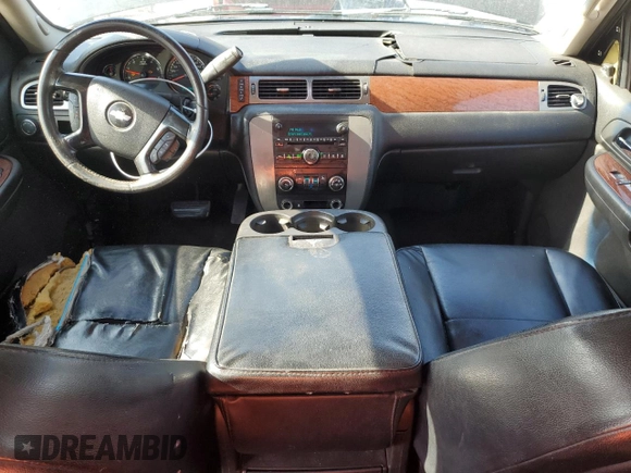 2008 Chevrolet Suburban 3LT с VIN 3GNFC16058G147962, выставлен на аукционе Copart как лот 53748665 с пробегом 302 349 миль миль и Чистый • Clean title. История ставок и продаж доступна на DreamBid. Изображение 8.