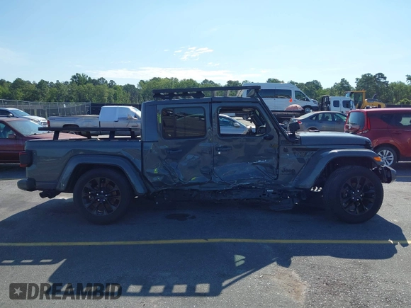 2022 Jeep Gladiator High Altitude with VIN 1C6HJTFG6NL152173, listed as a IAAI auction lot 42524638 with 17,148 mi miles and . Bid and sale history available at DreamBid. Image 14.