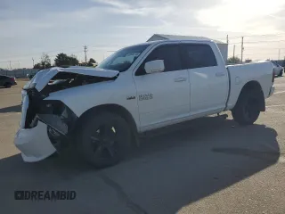 2016 Ram 1500 Sport z VIN 1C6RR7MT9GS291369, wystawiony jako Copart lot #52526715 z przebiegiem 123 989 mil mil oraz Szkoda całkowita • Salvage title. Historia ofert i sprzedaży dostępna na DreamBid. Obrazek 1.