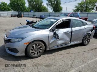 2017 Honda Civic EX z VIN 19XFC2F70HE026389, wystawiony jako Copart lot #55994275 z przebiegiem 152 672 mil mil oraz Szkoda całkowita • Salvage title. Historia ofert i sprzedaży dostępna na DreamBid. Obrazek 1.