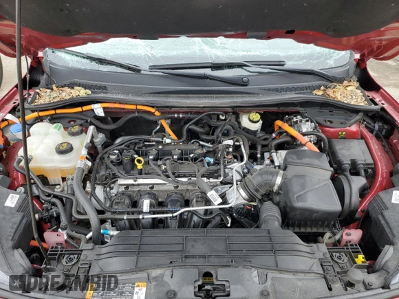 2022 Ford Escape SE Hybrid with VIN 1FMCU9BZ7NUA23966, listed as a Copart auction lot 43027095 with 31,362 mi miles and Salvage Title. Bid and sale history available at carsss.com. Image 12.
