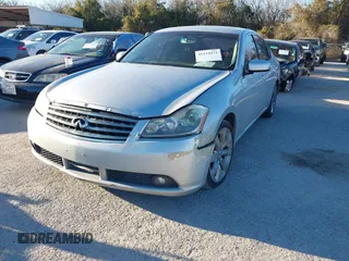 2007 Infiniti M45 Sdn with VIN JNKBY01E37M404102, listed as a IAAI auction lot 41234471 with 200,674 mi miles. Bid and sale history available at carsss.com. Image 2.