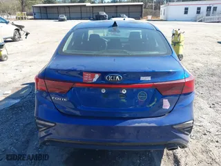 2019 Kia Forte LXS with VIN 3KPF24AD6KE115600, listed as a IAAI auction lot 41703976 with 112,383 mi miles. Bid and sale history available at carsss.com. Image 16.