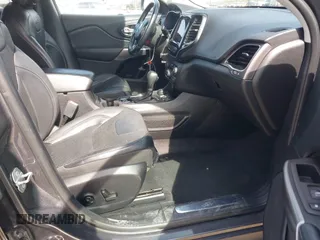 2021 Jeep Cherokee Limited z VIN 1C4PJMDX0MD181058, wystawiony jako IAAI lot #41763166 z przebiegiem 99 123 mil mil oraz . Historia ofert i sprzedaży dostępna na DreamBid. Obrazek 5.