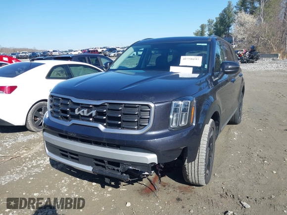 2025 Kia Telluride S with VIN 5XYP64GC4SG591192, listed as a IAAI auction lot 41758197 with 2,673 mi miles and . Bid and sale history available at DreamBid. Image 17.