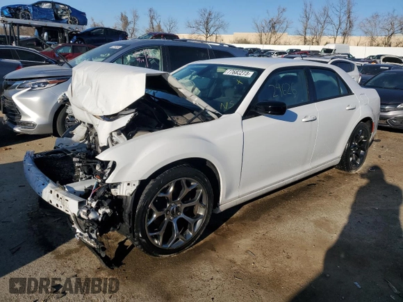 2018 Chrysler 300 Touring L with VIN 2C3CCAAG6JH301993, listed as a Copart auction lot 77683273 with 24,626 mi miles and Salvage Title. Bid and sale history available at carsss.com. Image 1.