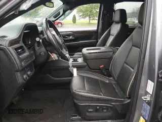 2022 Chevrolet Suburban Premier with VIN 1GNSCFKD3NR191152, listed as a Copart auction lot 61010543 with 56,508 mi miles and Clean title. Bid and sale history available at DreamBid. Image 7.