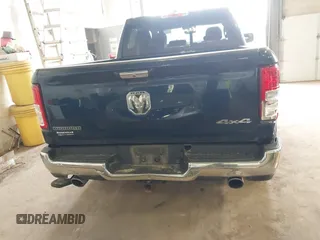2019 Ram 1500 Big Horn z VIN 1C6SRFFT5KN762580, wystawiony jako IAAI lot #41858654 z przebiegiem 57 801 mil mil oraz . Historia ofert i sprzedaży dostępna na DreamBid. Obrazek 16.