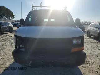 2004 Chevrolet Express Cargo Van with VIN 1GCGG25U341191561, listed as a Copart auction lot 43657715 with 351,423 mi miles and Salvage Title. Bid and sale history available at carsss.com. Image 5.