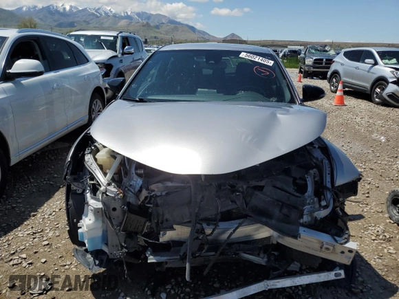 2018 Toyota C-HR XLE with VIN JTNKHMBX4J1003588, listed as a Copart auction lot 56021405 with 34,416 mi miles and Salvage title. Bid and sale history available at DreamBid. Image 5.
