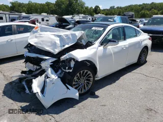 2024 Lexus ES 350 Luxury z VIN 58AEZ1B19RU176840, wystawiony jako Copart lot #70298934 z przebiegiem Nie podano mil oraz Szkoda całkowita • Salvage title. Historia ofert i sprzedaży dostępna na DreamBid. Obrazek 1.