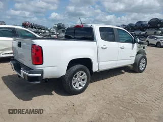 2021 Chevrolet Colorado 2WD LT z VIN 1GCGSCEN8M1159895, wystawiony jako IAAI lot #41946032 z przebiegiem 31 499 mil mil oraz . Historia ofert i sprzedaży dostępna na DreamBid. Obrazek 4.