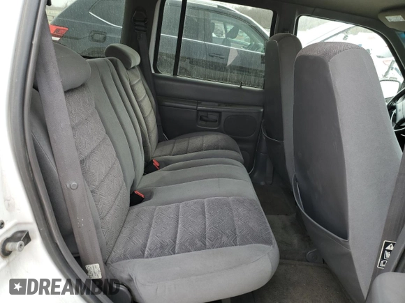 2000 Ford Explorer XLT with VIN 1FMZU73E1YZC42780, listed as a Copart auction lot 50000725 with 193,306 mi miles and Salvage Title. Bid and sale history available at DreamBid. Image 10.