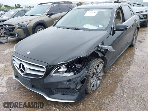 2014 Mercedes-Benz E 350 Sport z VIN WDDHF5KBXEA974847, wystawiony jako IAAI lot #41895287 z przebiegiem 152 703 mil mil oraz . Historia ofert i sprzedaży dostępna na DreamBid. Obrazek 6.