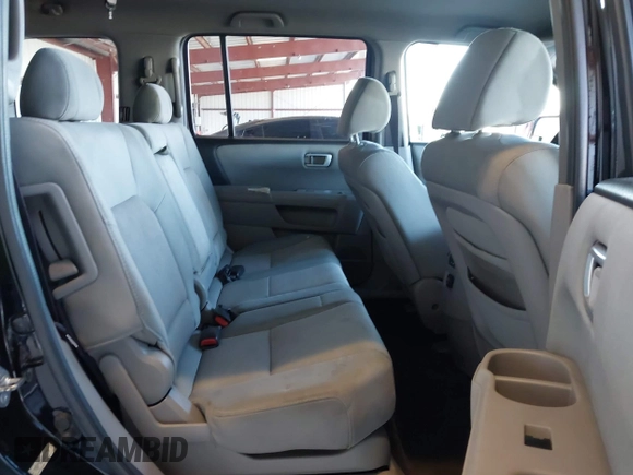 2010 Honda Pilot LX with VIN 5FNYF3H22AB010735, listed as a IAAI auction lot 41345443 with 109,024 mi miles and . Bid and sale history available at DreamBid. Image 8.