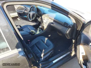 2007 Mercedes-Benz C-Class 2.5L Sport with VIN WDBRF52H77E024460, listed as a IAAI auction lot 41380985 with 173,255 mi miles. Bid and sale history available at carsss.com. Image 5.