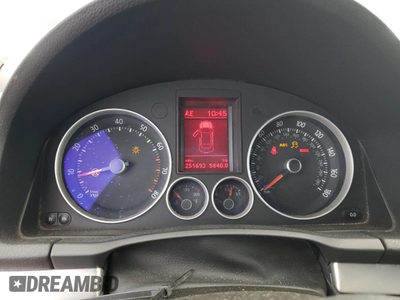 2008 Volkswagen Jetta GLI z VIN 3VWBJ71K38M045356, wystawiony jako Copart lot #85142434 z przebiegiem 251 693 mil mil oraz Czysty tytuł • Clean title. Historia ofert i sprzedaży dostępna na DreamBid. Obrazek 9.