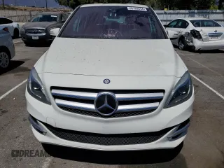 2016 Mercedes-Benz B Electric Drive with VIN WDDVP9AB2GJ009587, listed as a Copart auction lot 68189554 with Not Provided miles and Clean Title. Bid and sale history available at DreamBid. Image 5.
