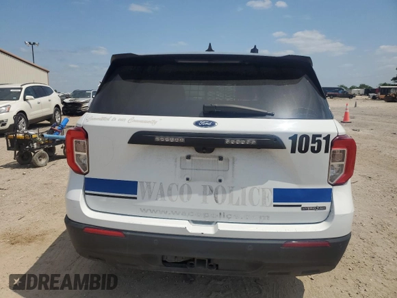2021 Ford Police Interceptor Utility z VIN 1FM5K8AW8MNA12077, wystawiony jako Copart lot #53442315 z przebiegiem 89 128 mil mil oraz Szkoda całkowita • Salvage title. Historia ofert i sprzedaży dostępna na DreamBid. Obrazek 6.